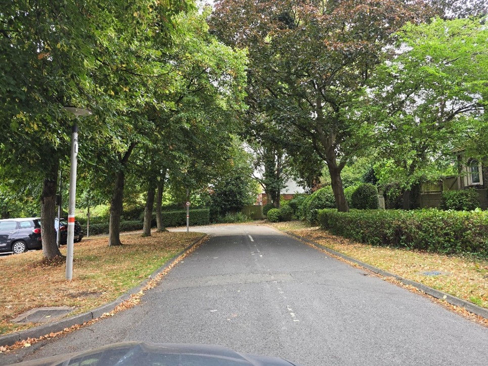 Photograph showing exact area of roadworks outside 1 Holywell Drive